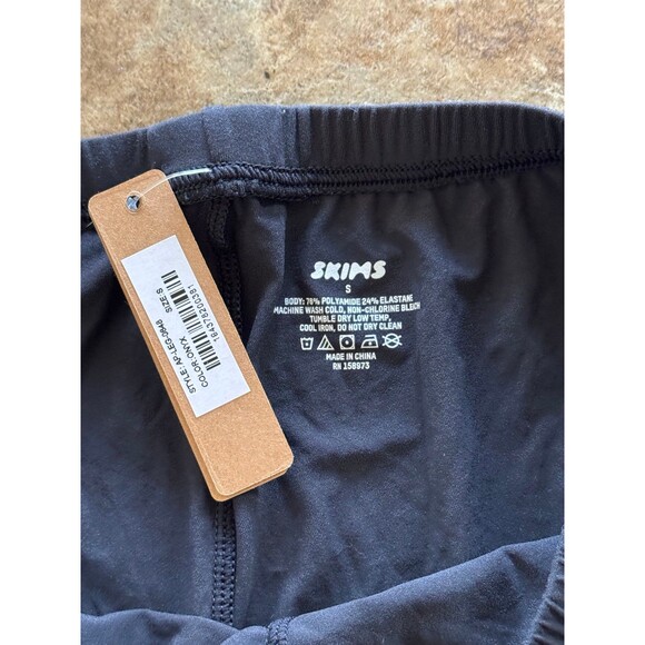 Skims Fits Everybody Leggings Onyx Size Small - Picture 8 of 9